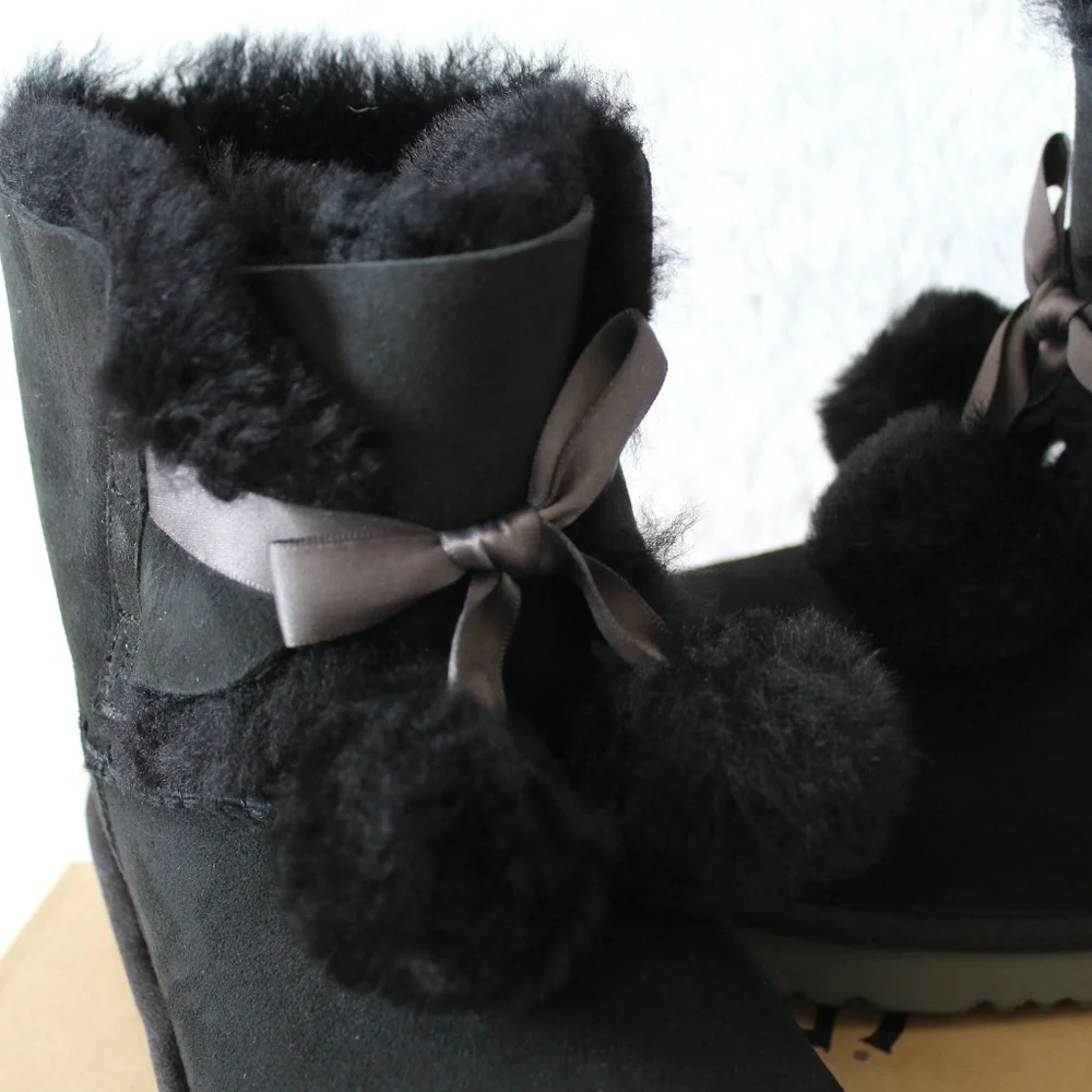 UGG GITA SUEDE‎ POM GIRLS BOOTS BLACK NEW!